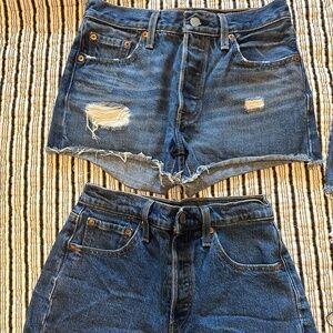 2- Levi 501 shorts SZ 25